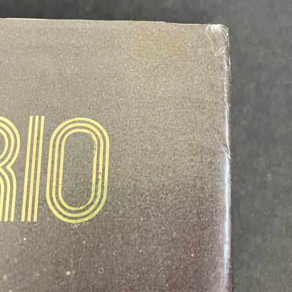 Vanessa Del Rio "50 Years of Slightly Slutty Behavior" Photo Book AAA3610 - Picture 2 of 16